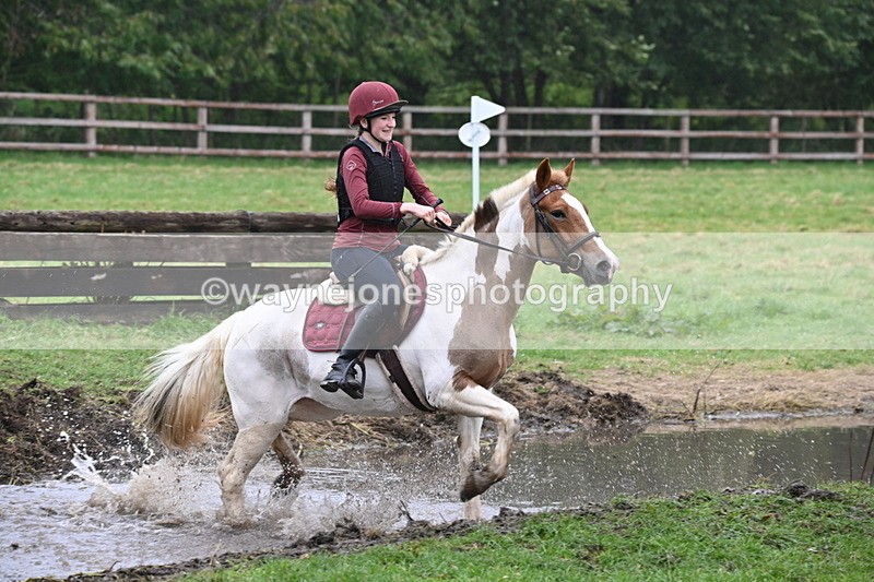 WJ6_9320 - Time at Photographer 14:46 to 14:57