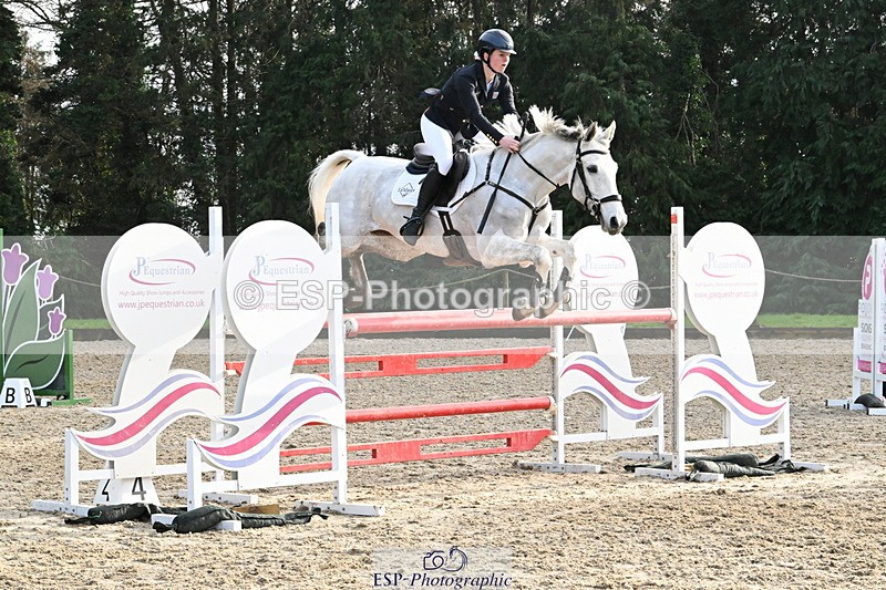 250215A-151221-01736 - Cls 5 Foxhunter and 1.20m Open