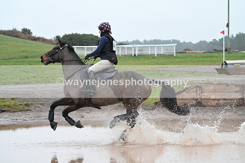 WJ7_5940 - Time 11:38 to 12:30