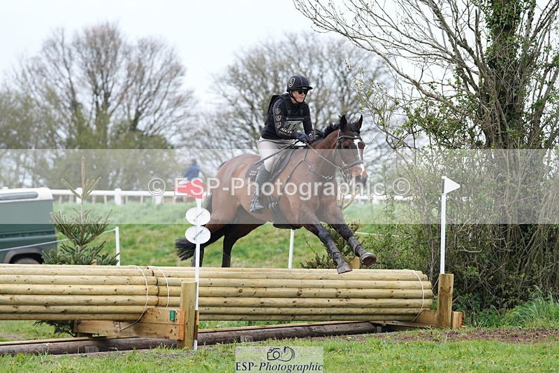 250419-123755-09973 - 417-Anna.Bruce-APPLE.PYE