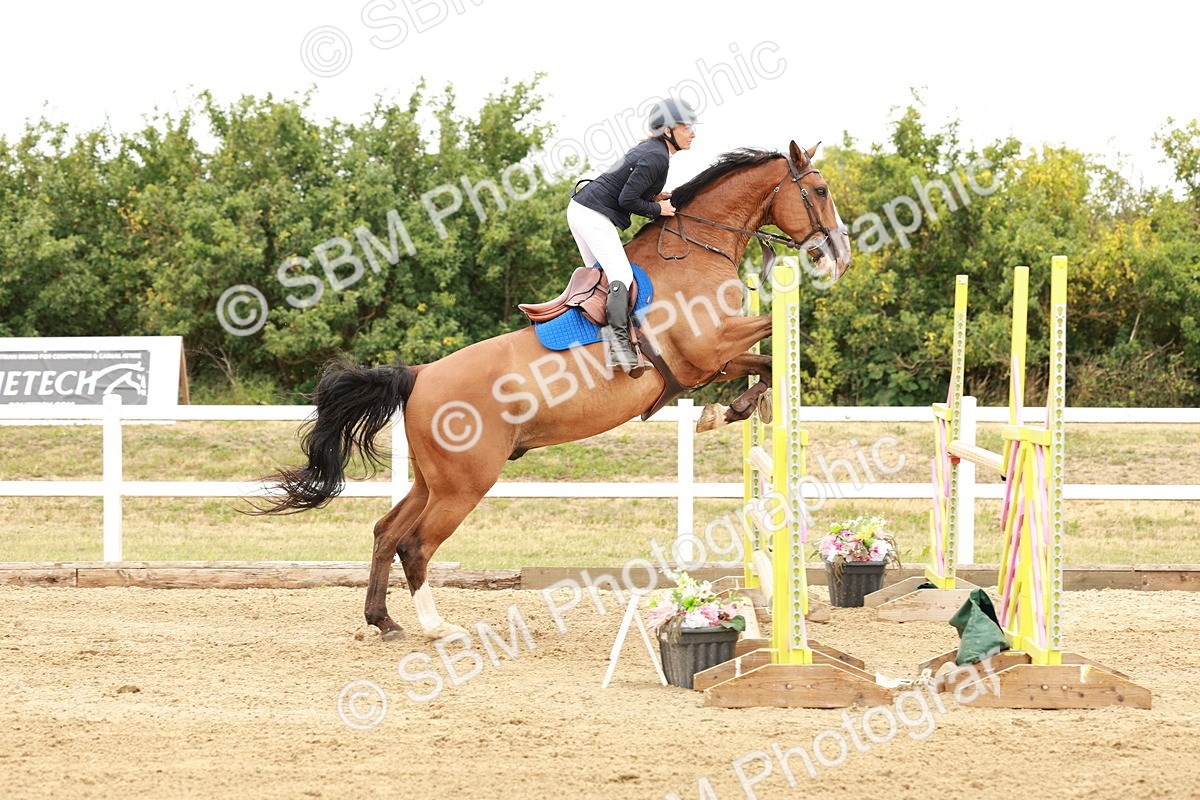 SBM_016713 - Class 20 - Senior Newcomers - 1.10m