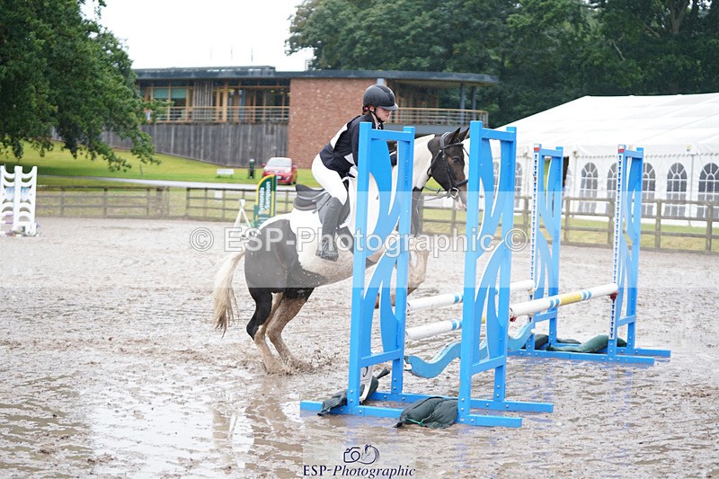 240824X-090422-20553 - 70cm Round 1 8.30 to 9.30