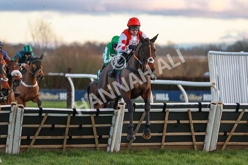 281224-Race 6-Achille Des Rocs-1795 - Race 6