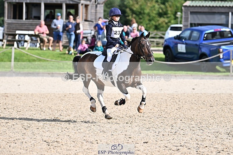 230825-093757-08235 - Round 2 Start to 11.15 coursewalk