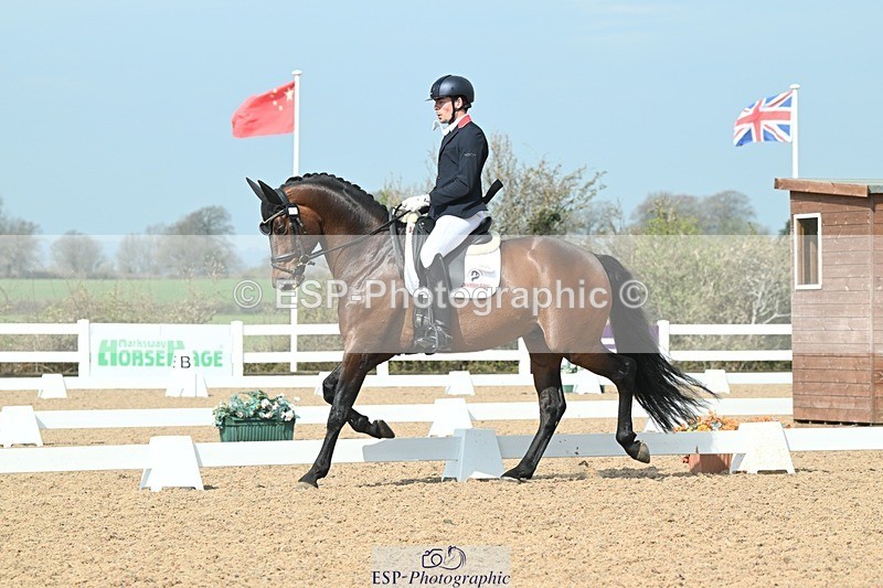 250403-104044-01538 - 048-Angus.Corrie-Deane-Maigret.VD.Watermolen