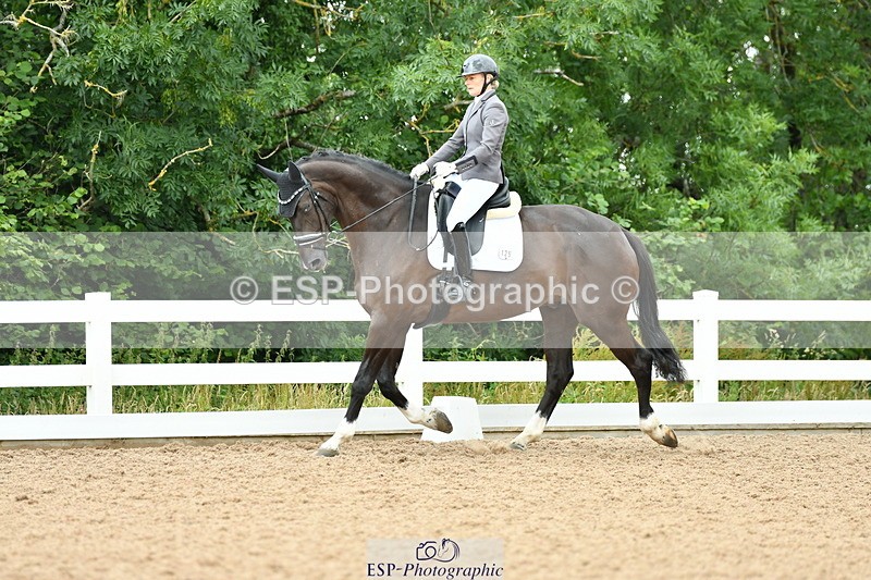 230702A-114022-09036 - Cls 33 Music Medium