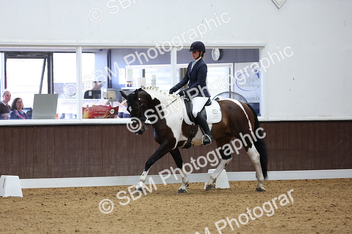 SBM_015880 - Class 15 - Novice FSM - 9.50 - 11.10