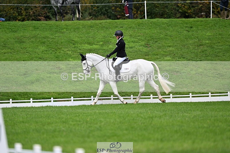 251023A-114448-03669 - G-515-Jessica.Saunders