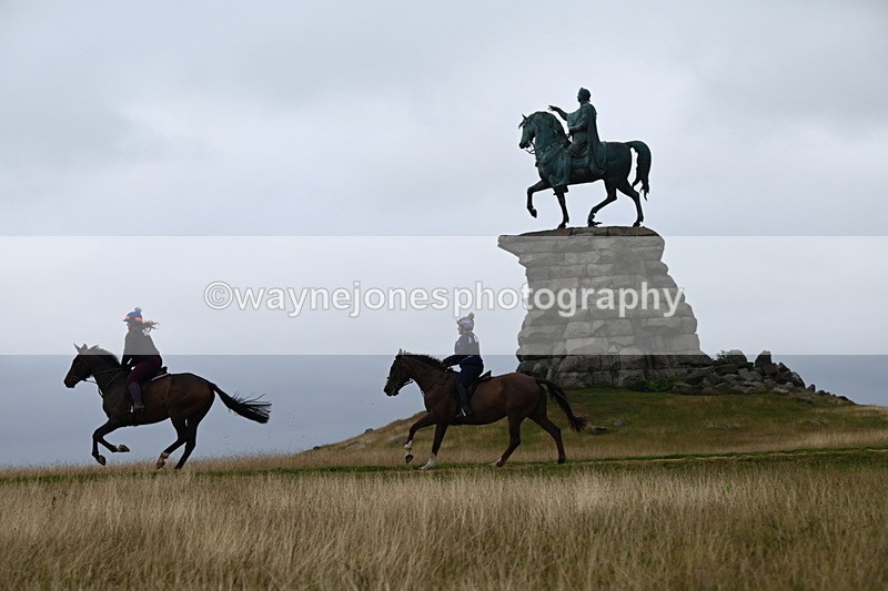 DSC_0140 - Time at Statue 09:51 to 10:54