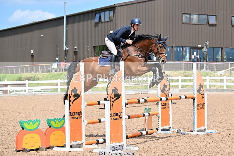 240605A-141704-00684 - Cls 4 Newcomers and 1.10m Open