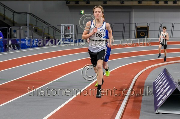 CombiMast25-917733 - Track Male Set Two