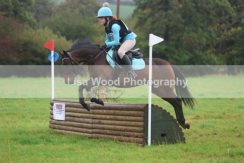 3E7A1406 - Class 2: 70cm: Half Roll Top