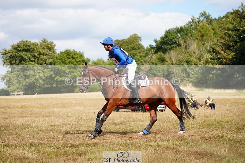 250802A-155844-07443 - E-220-Tim.Cheffings-LEOPOLD.BLOOM.M2S