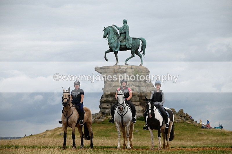 DSC_5371 - Time at Statue 11:46 to 12:16