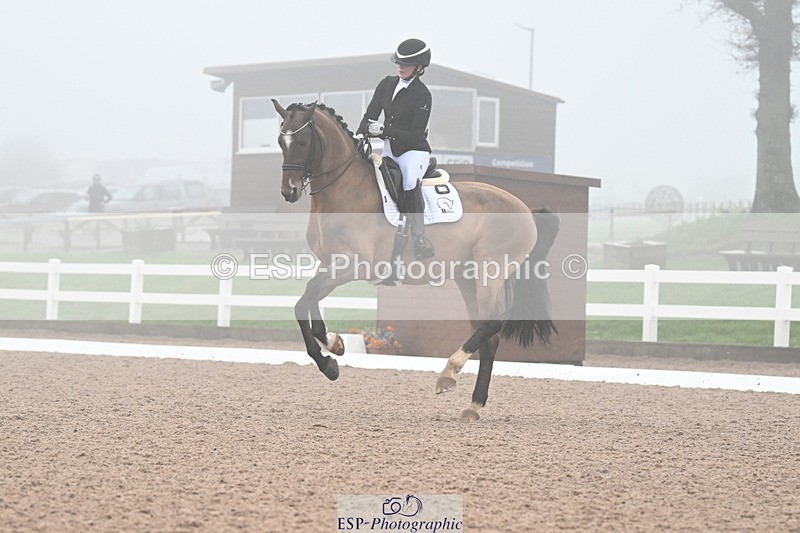 240217A-150205-03788 - 117-Jessie.Kirby-As.Well.de.la.Roche.CMF