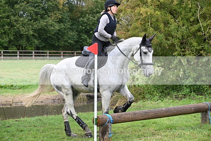 WJ6_5317 - Time at Photographer 12:17 to 12:30