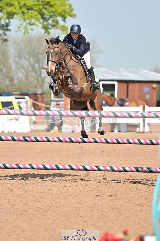 240512A-100423-17126 - Cls 48 National 1.30m Open