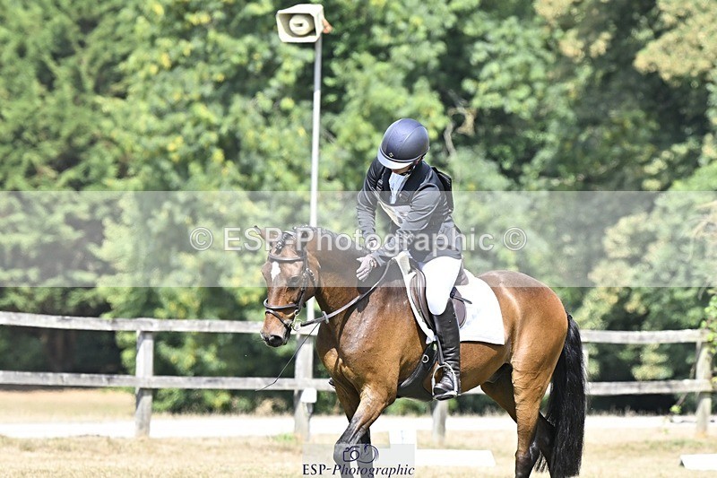 250822A-120938-22606 - DR 11.00 to 12.00