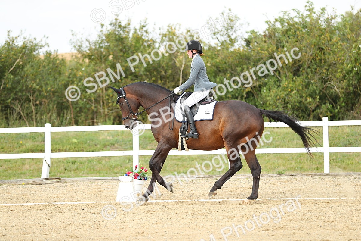 SBM_018430 - Class 14 - Novice 23 - 15.16-16.19