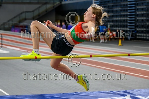 CombiMast25-913133 - Field Female