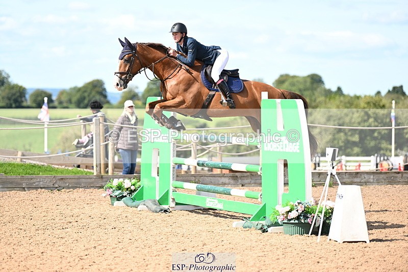 240913A-125553-04448 - Cls 15 Snr Foxhunter