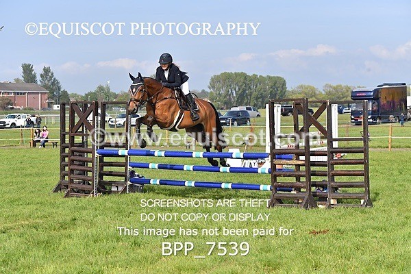 BPP_7539 - CLASS 6 Nisbets Fresh From The Farm & The Golf Inn 1.00m Amateur Championship