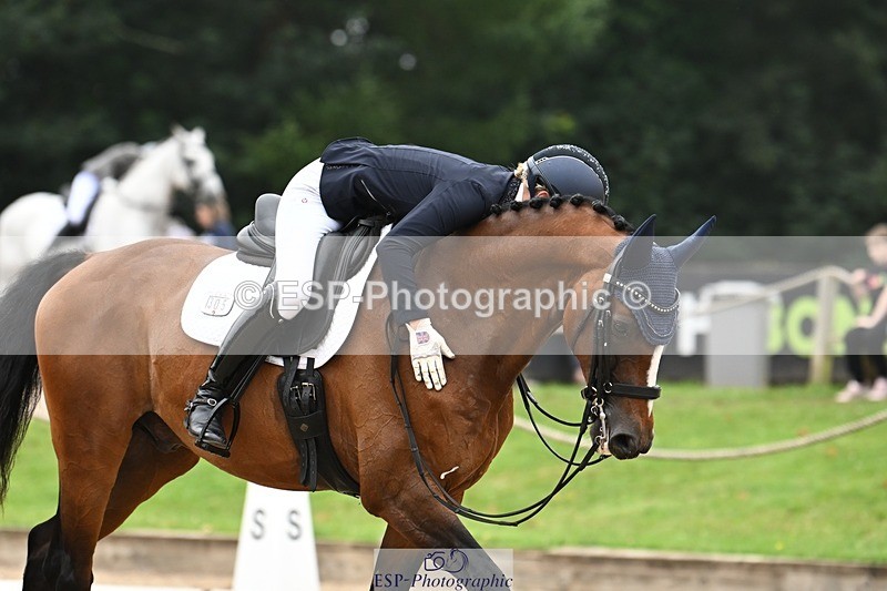 240811-115401-05645 - 305-Emily.Coller-Iondale