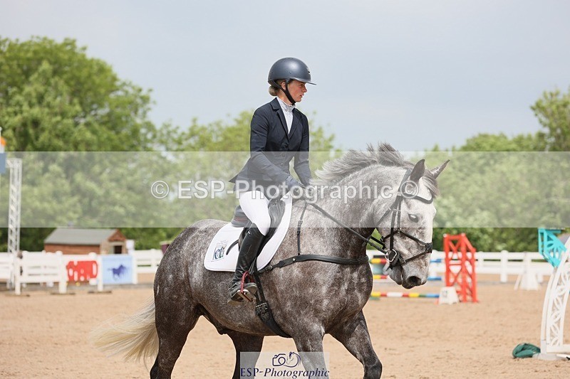 250523-120010-01158 - Cls 09 A&B  Snr Disc & 1.00m Open