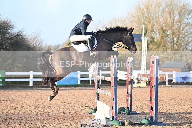 231210A-144059-02818 - Cls 21 Foxhunter & 1.20m Open
