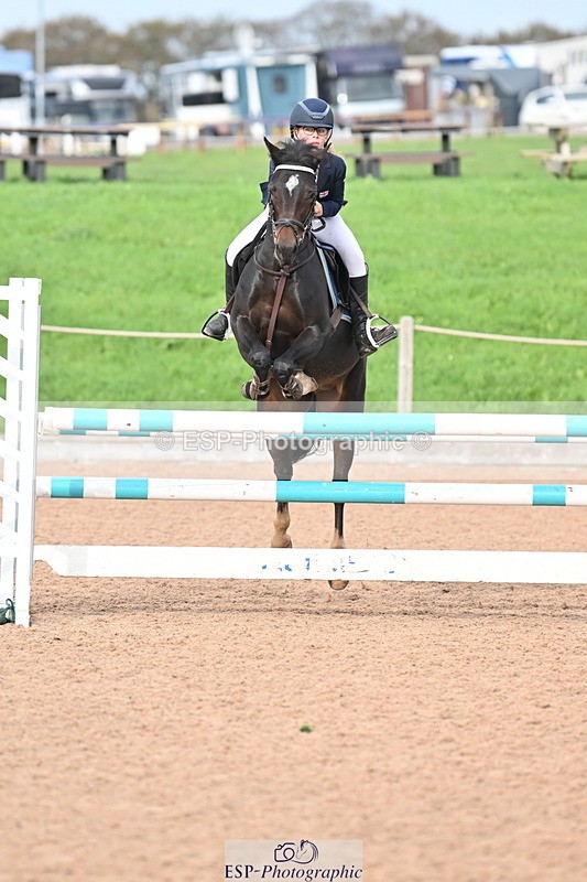 231029A-134532-03601 - Springboard 128cm & 138cm
