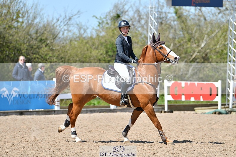 240420A-132317-11229 - Cls 39, Amateur 1.05m