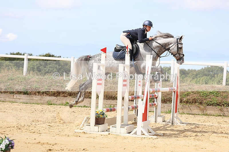 3E7A4017 - Class 6: Senior 1.05m