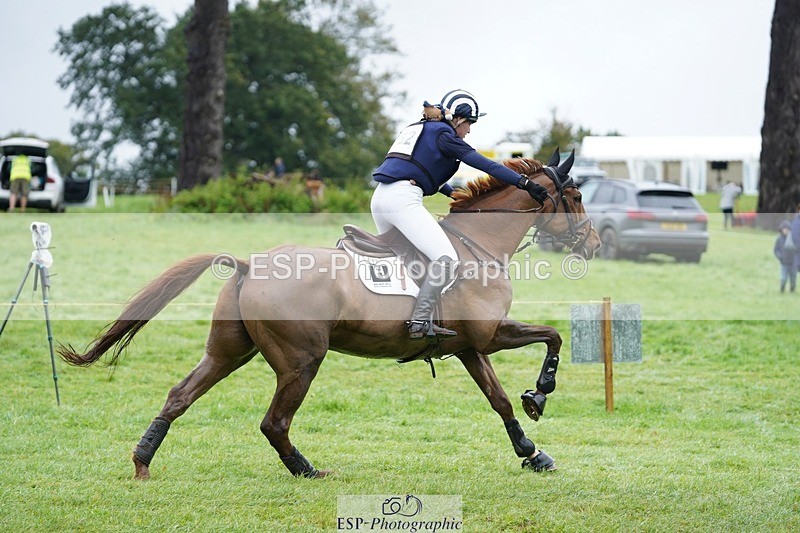 231021-113826-15570 - 682-DOOLIN.DE.REVE-Jasmine.Holmes-SC+XC