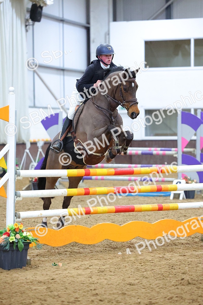 1I0A4840 - Class 9 - Senior Newcomers/ 1.10m Open