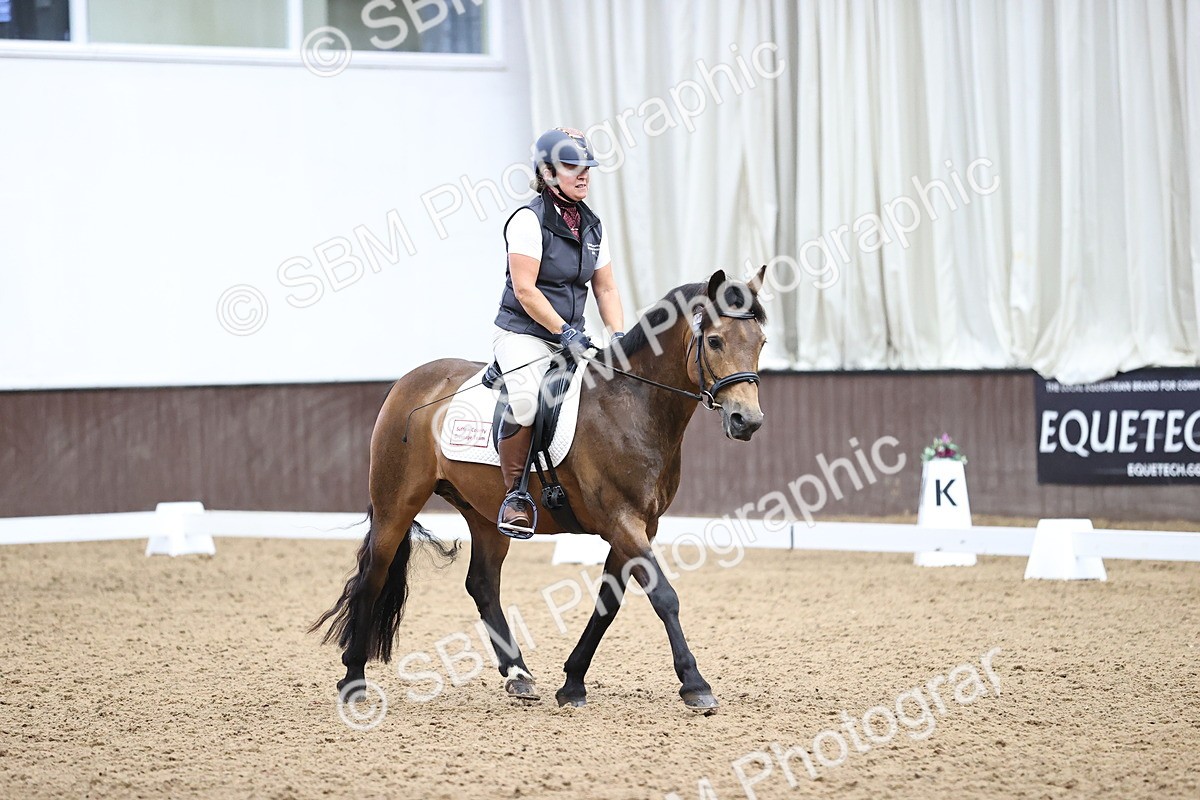 SBM_002438 - Novice 4 - 13.38-14.30