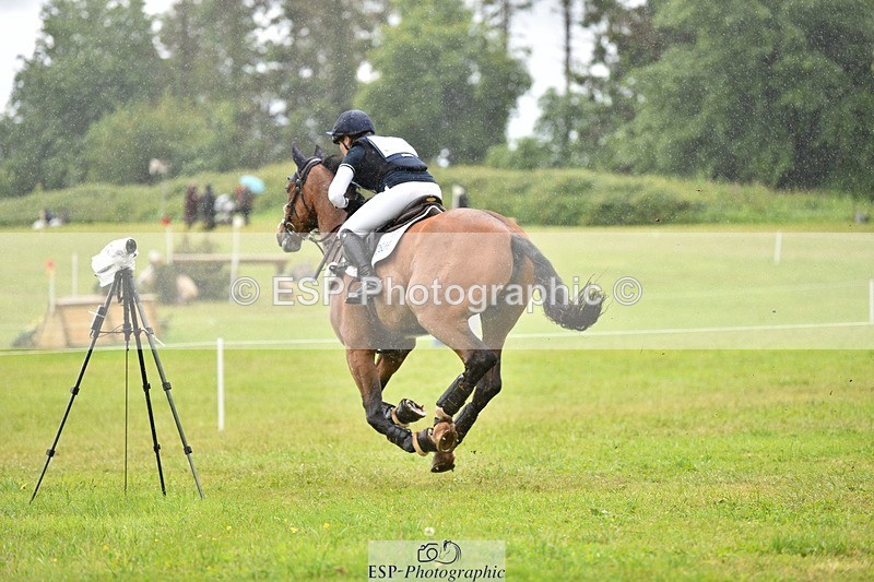 240526-134044-22617 - 520-LONDON_52-Laura_Collett