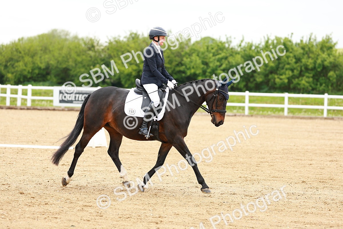 SBM_005057 - Class 15 - Novice 5