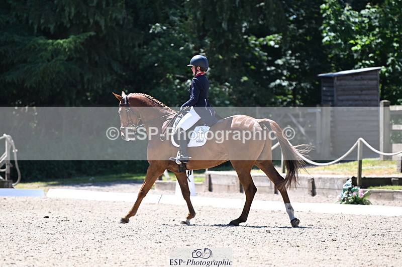 250522A-122430-03720 - C-202-Kitty.King-MBF.REDHOUSE.EVOQUE