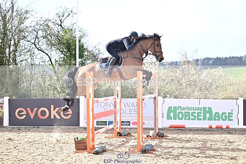 260325-140935-00552 - Cls 6 Foxhunter and 1.20m Open