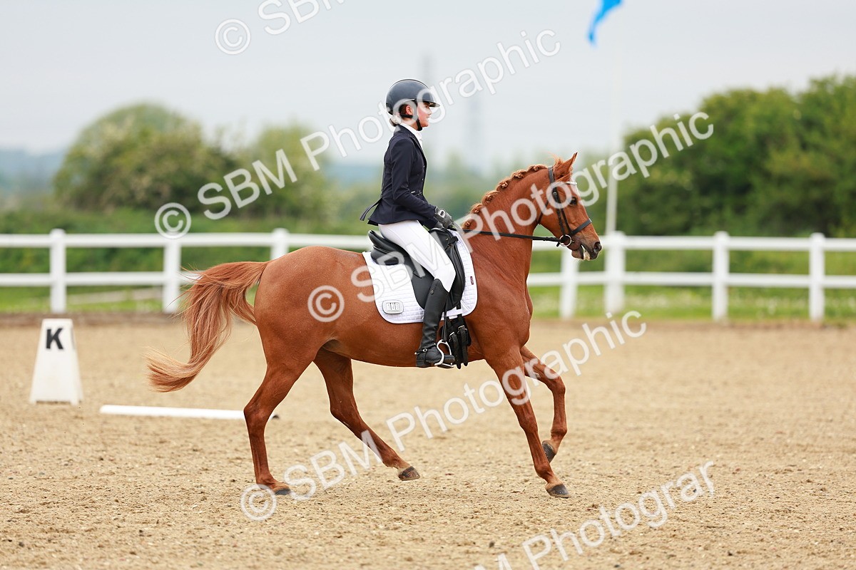 SBM_005227 - Class 16 - Novice 6