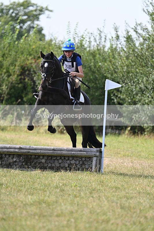 WJ7_7718 - 60cm XC Time 14:21 to 14:47