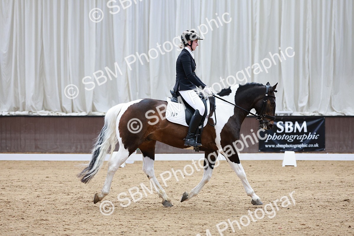 SBM_008803 - Class 6b - Novice 6 - 11.02-12.19