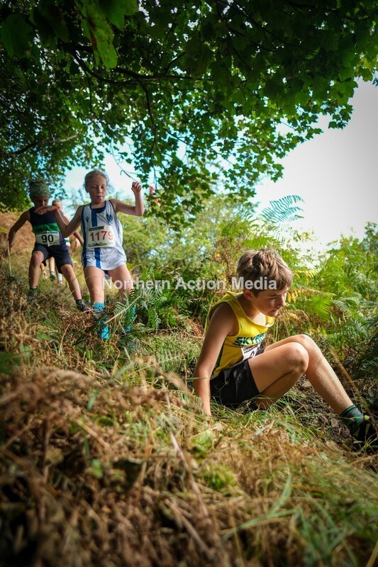 DSCF4726 - Reeth fell race age grades