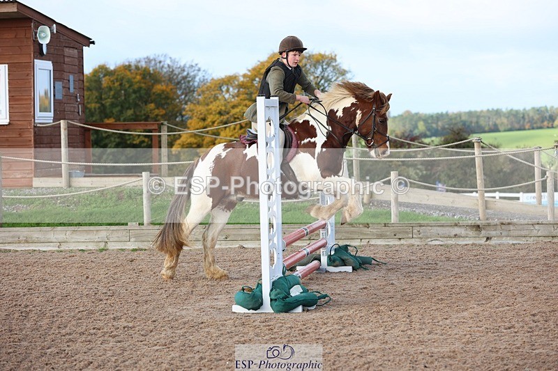 251025-102017-00860 - Cls 21+22 Club and Schools 60cm