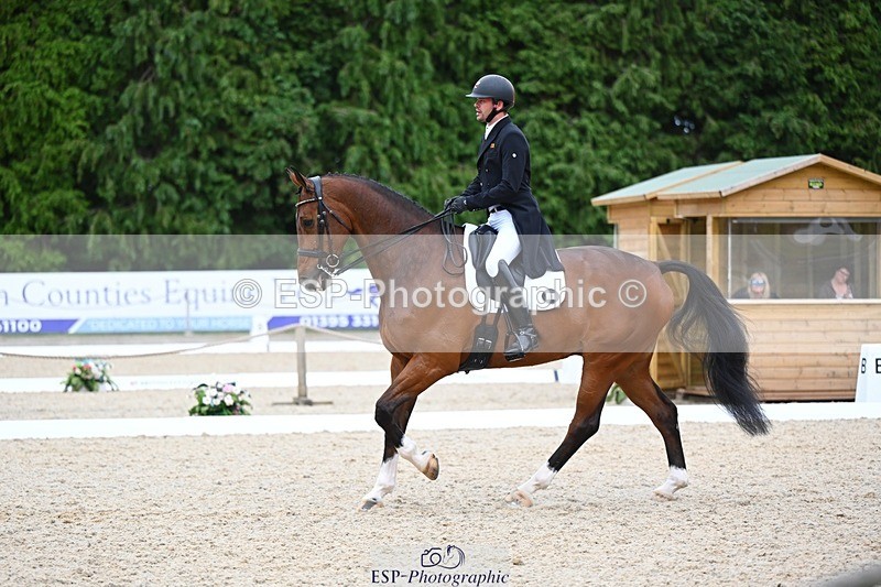 240524-165616-10890 - 547-BWE_NEWTON_DE_JASPER-Adam_Harvey