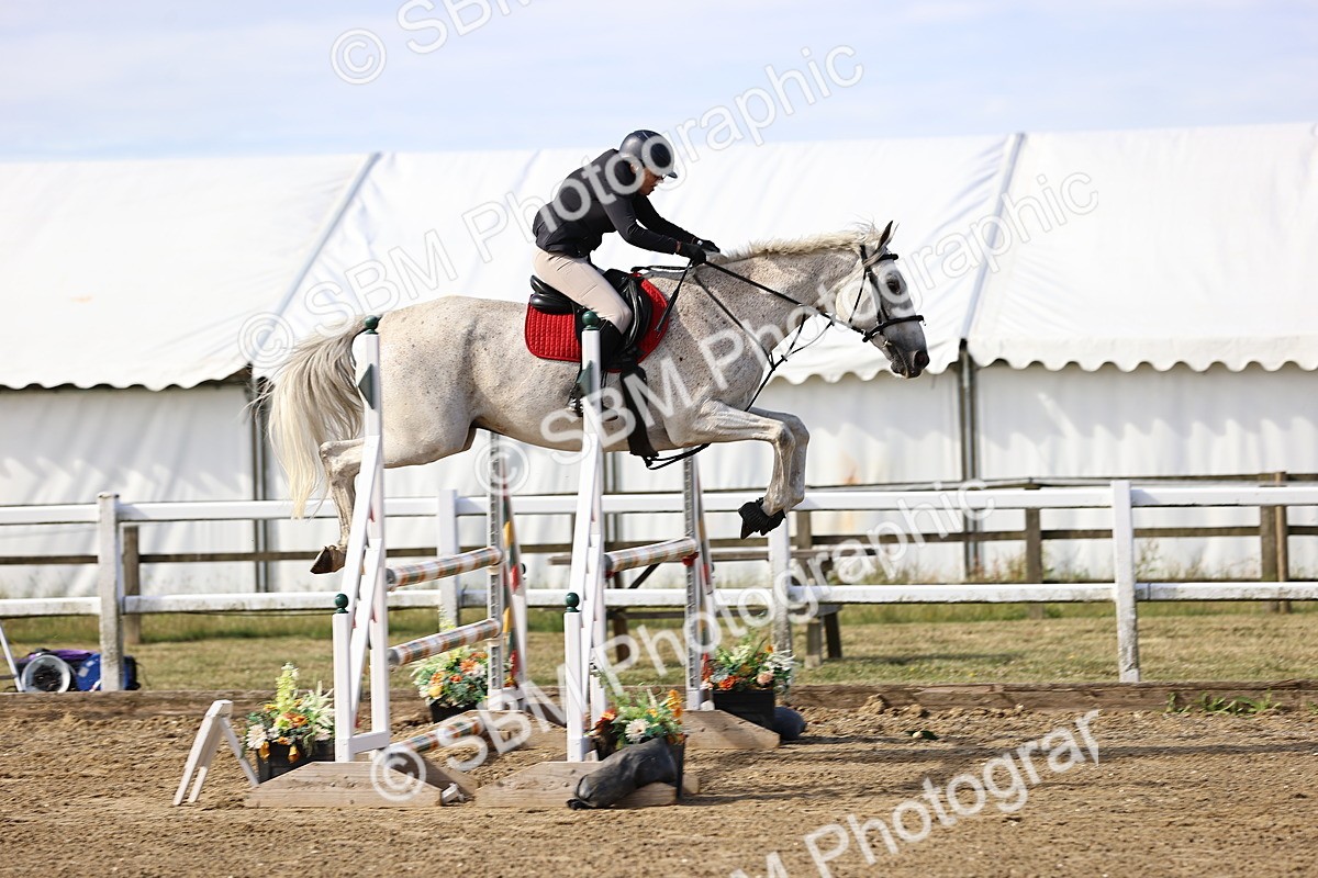 SBM_009118 - Class 7 - Senior Discovery - 1.00m Open