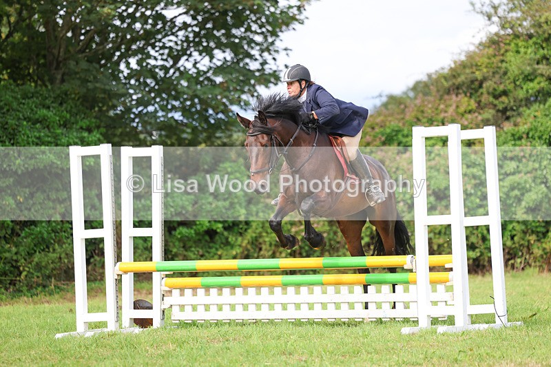 3E7A5705 - Class 2: 70cm Juniors and Seniors