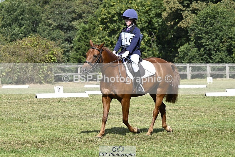 250822A-112249-22228 - DR 11.00 to 12.00