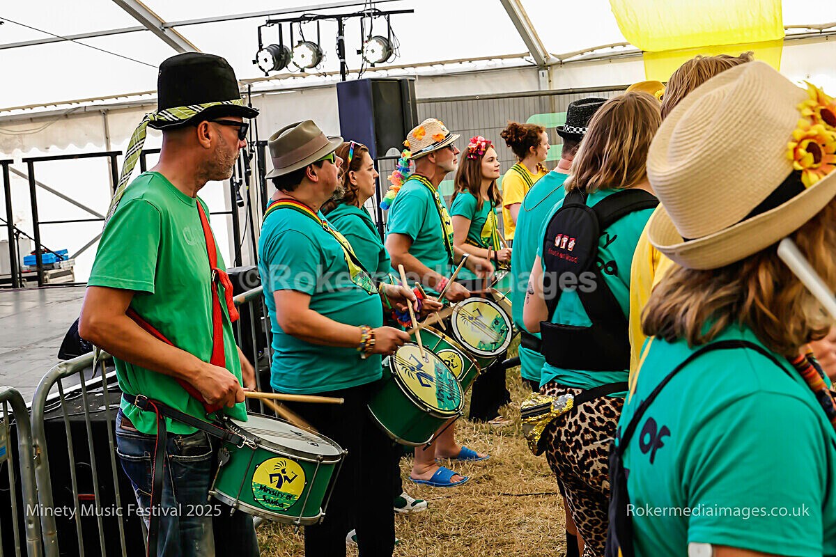 SATURDAY-220 - MINETY 2025