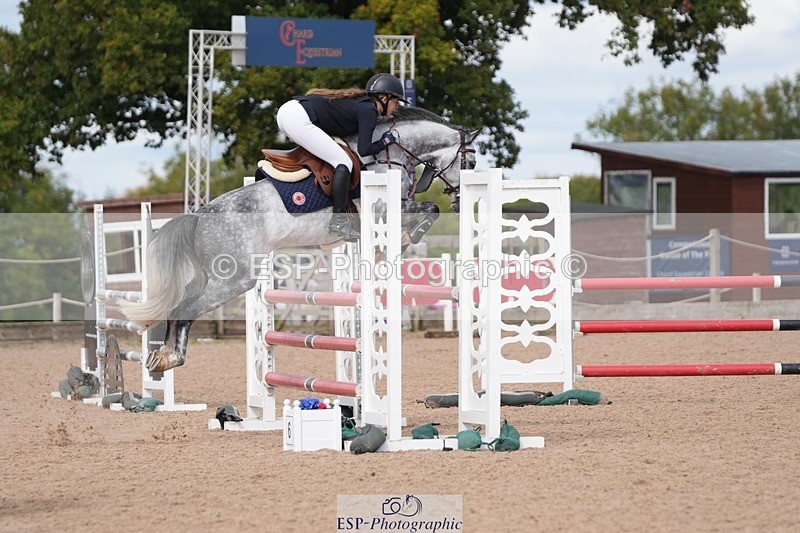 250921-121652-02878 - Cls 9 Pony Foxhunter and 1.10m